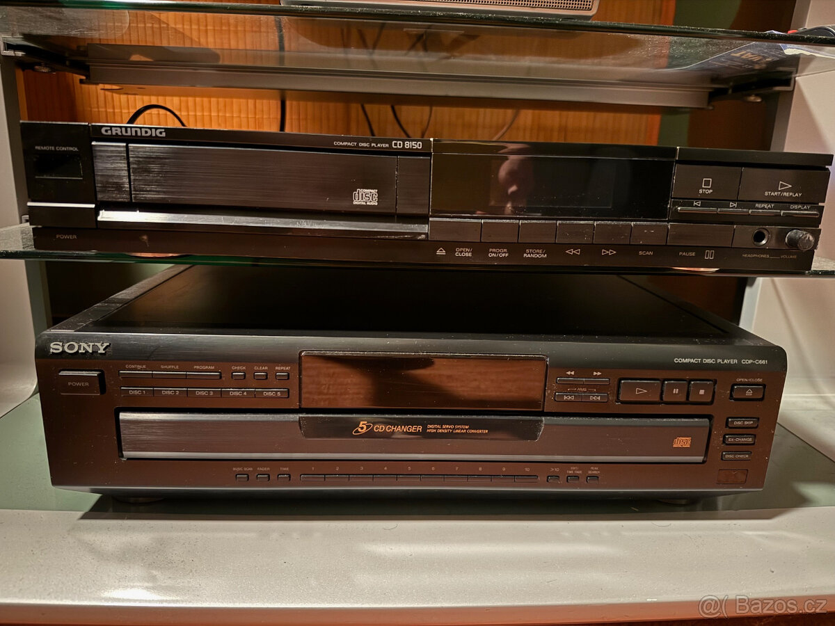 HIFI konponenty ze sbírky. - 3