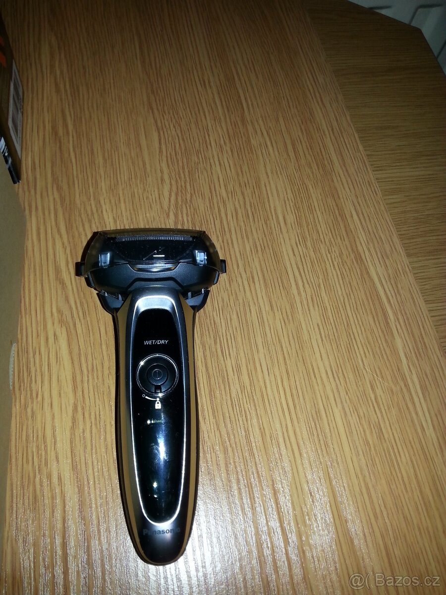Holicí strojek PANASONIC ES-LV65 - 3