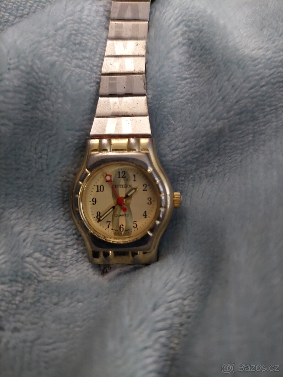 HODINKY NÁRAMKOVÉ - 3