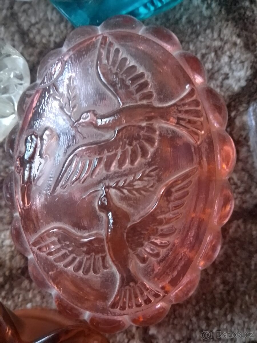 Popelníky a vázy - 3