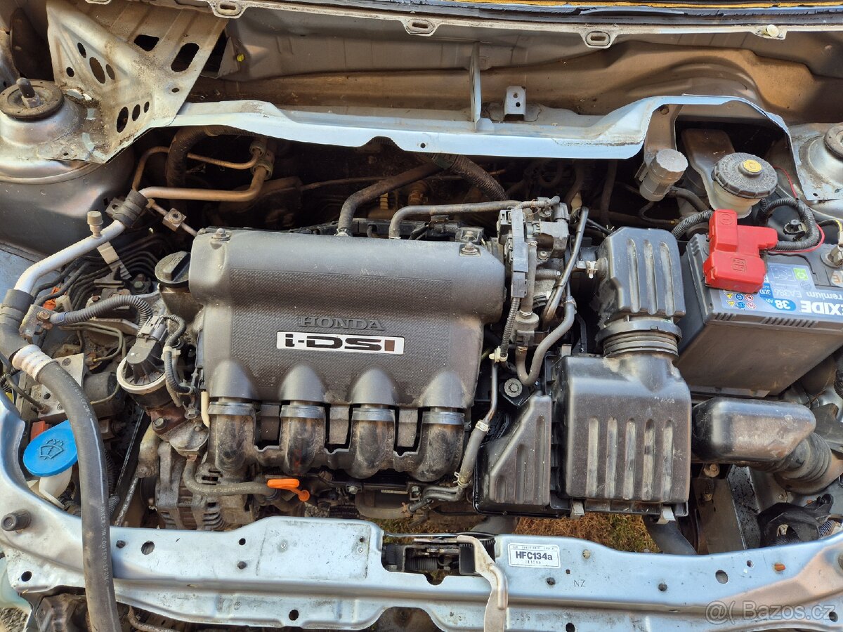 Honda jazz 1.3 rok 2005 - 3