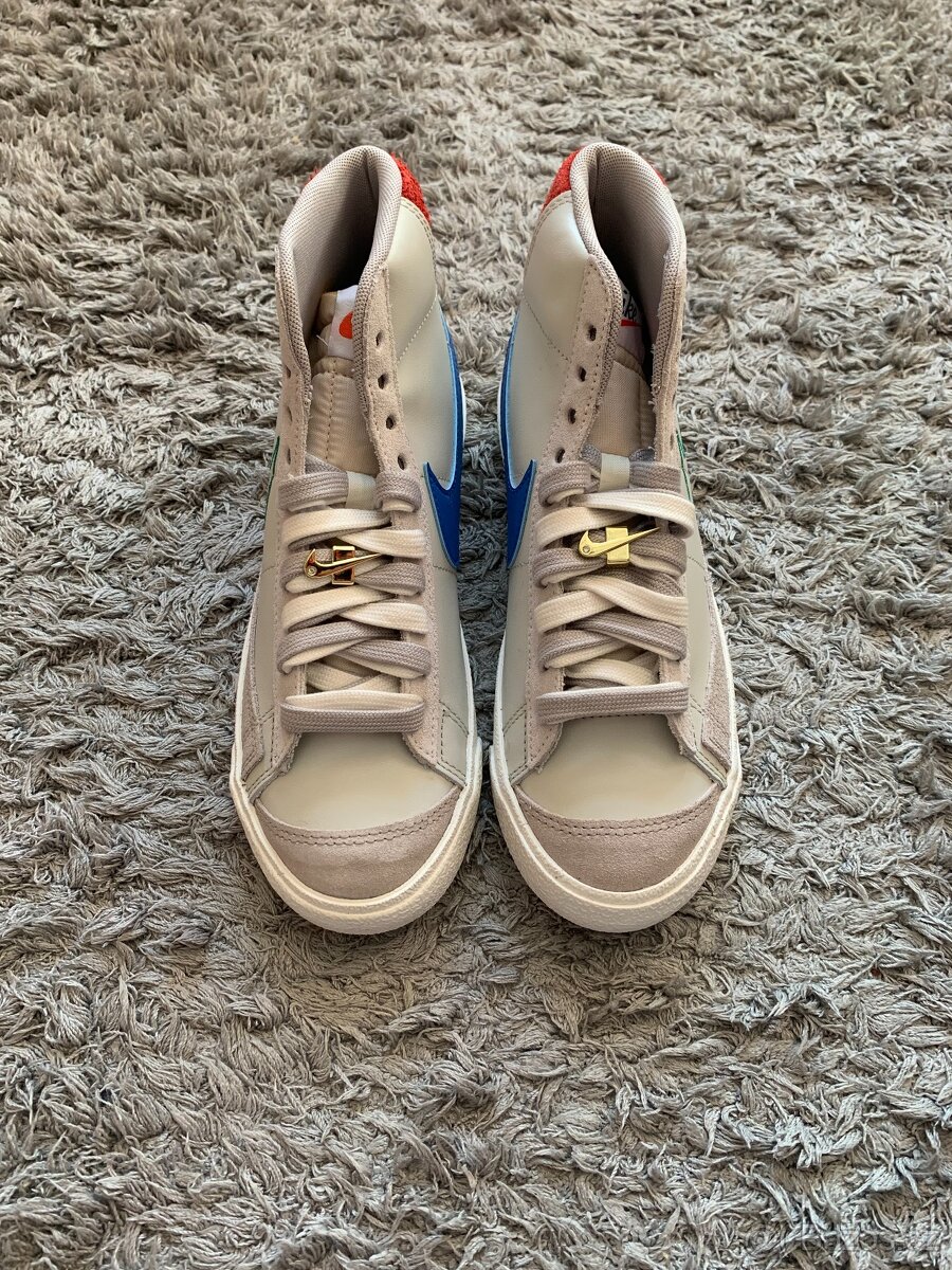 Nike Blazer Mid 77 SE First Use Light Bone - 3