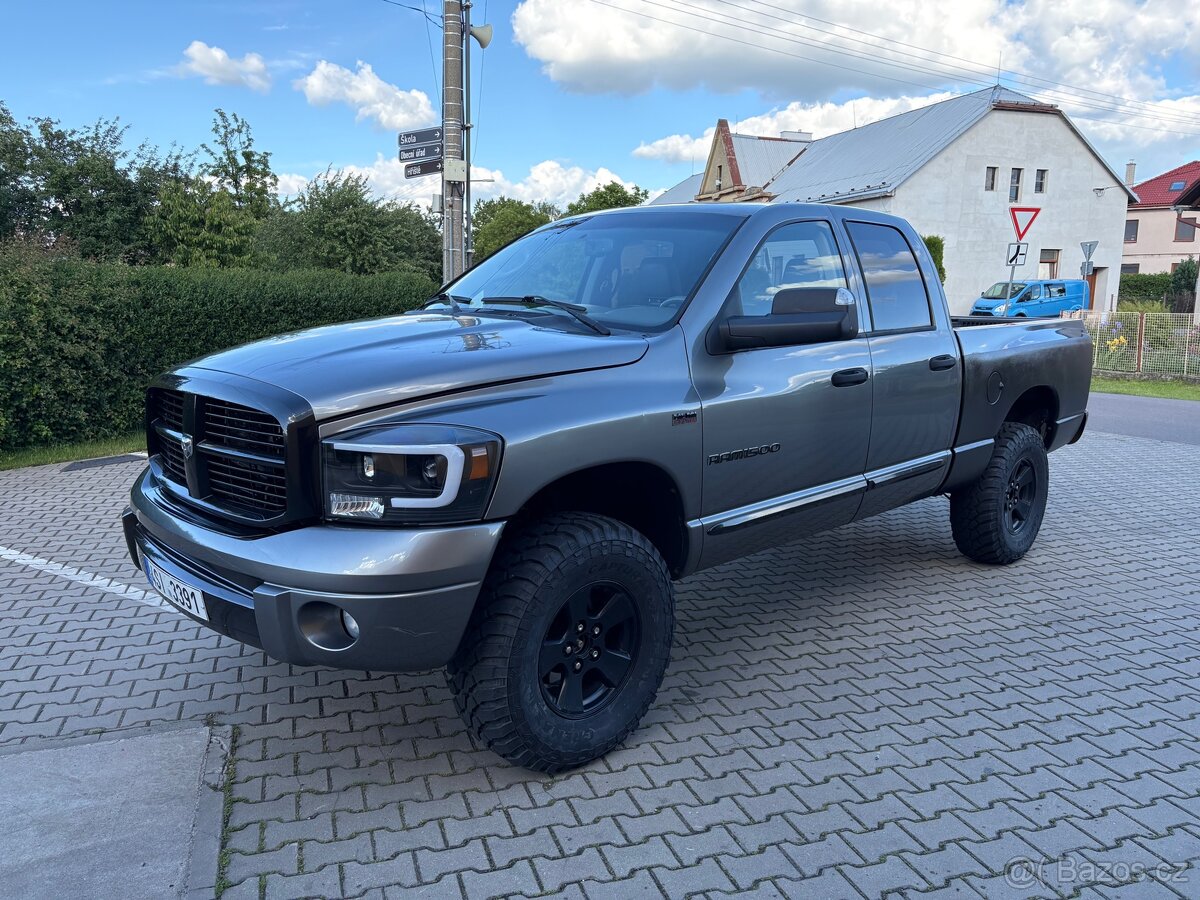 Dodge RAM 5,7 hemi 4x4