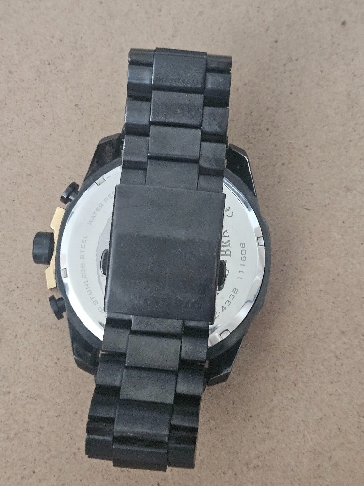 Pánské hodinky Diesel Mega Chief DZ4338 – stylový doplněk ⌚ - 3