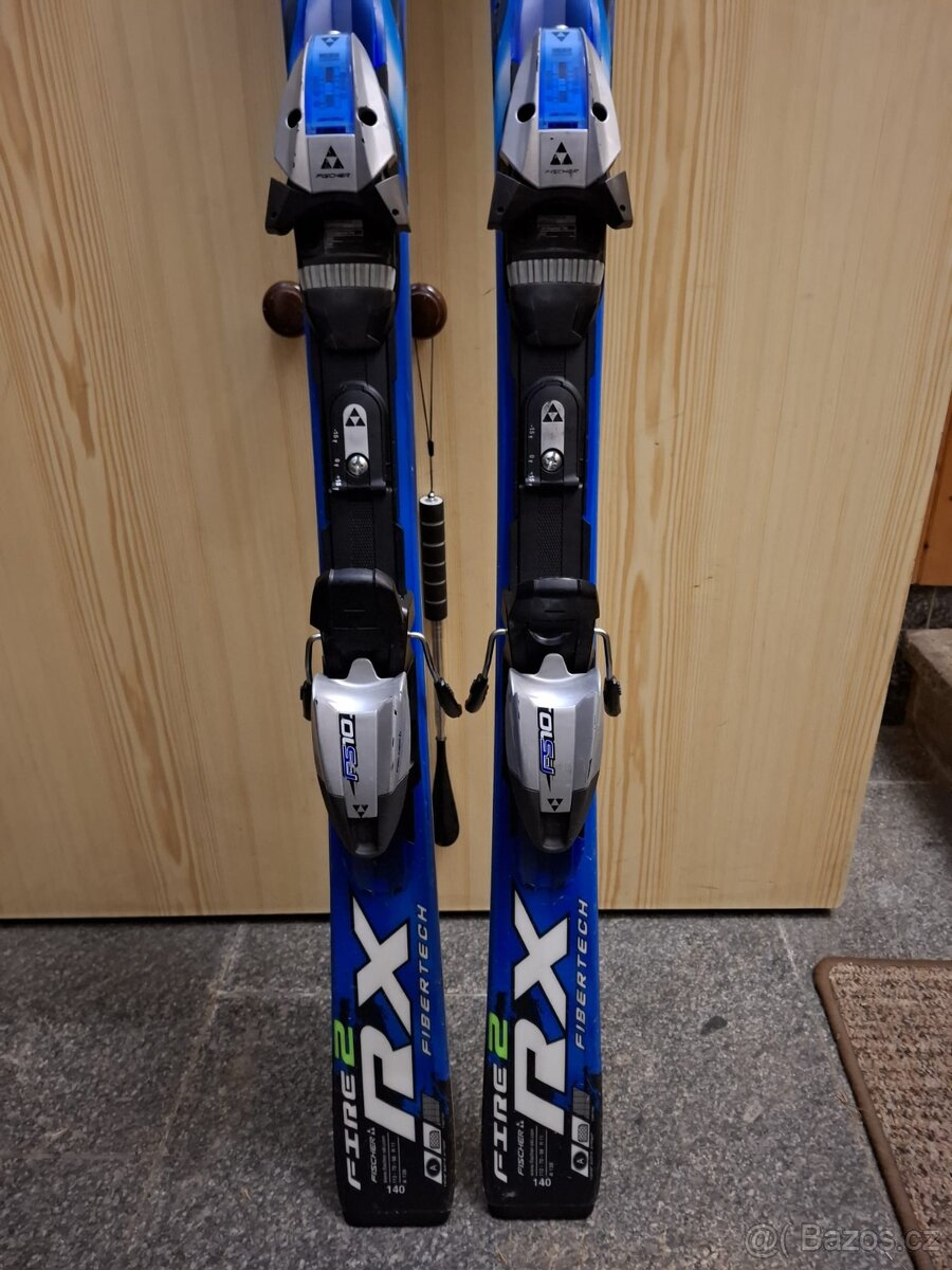 Sjezdové carvingové lyže FISCHER Fire délka 140cm - 3