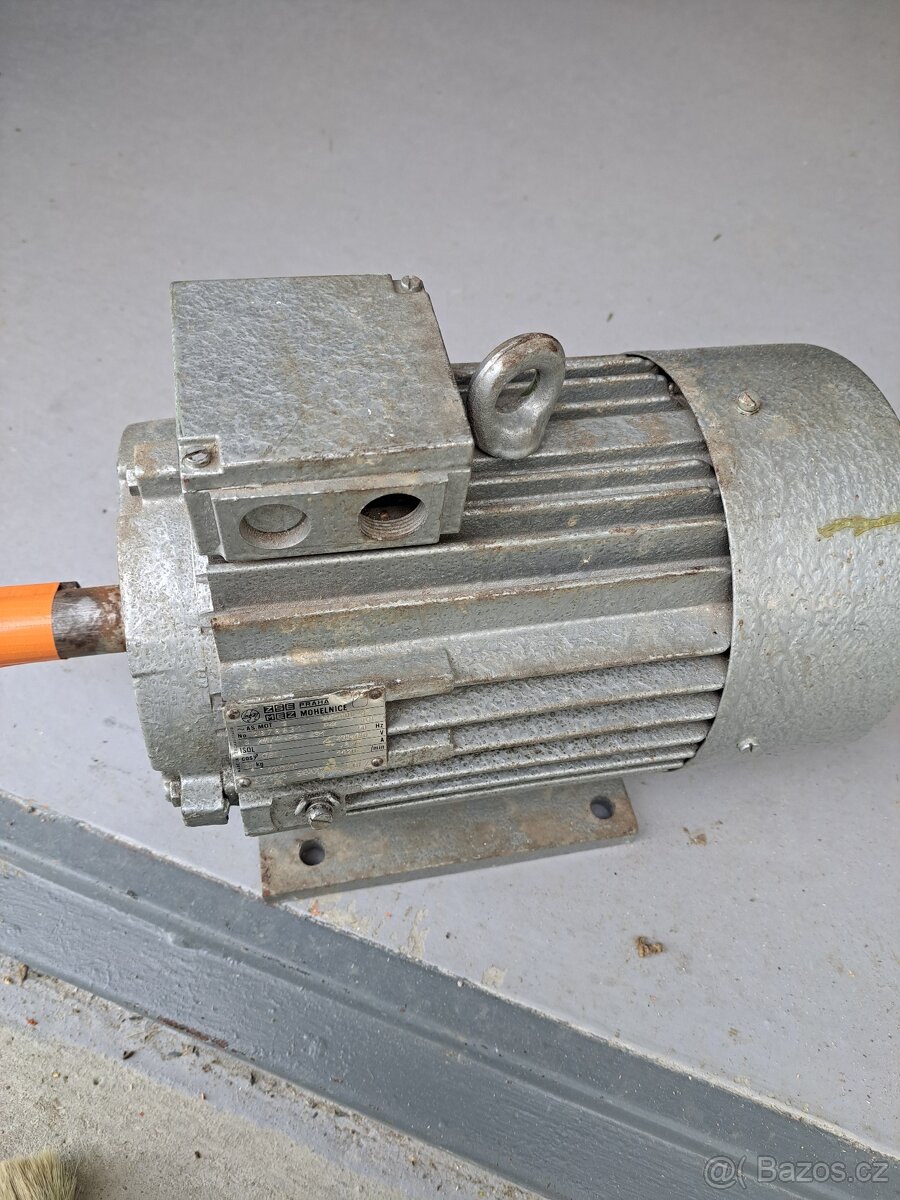 prodám elektromotor - 3