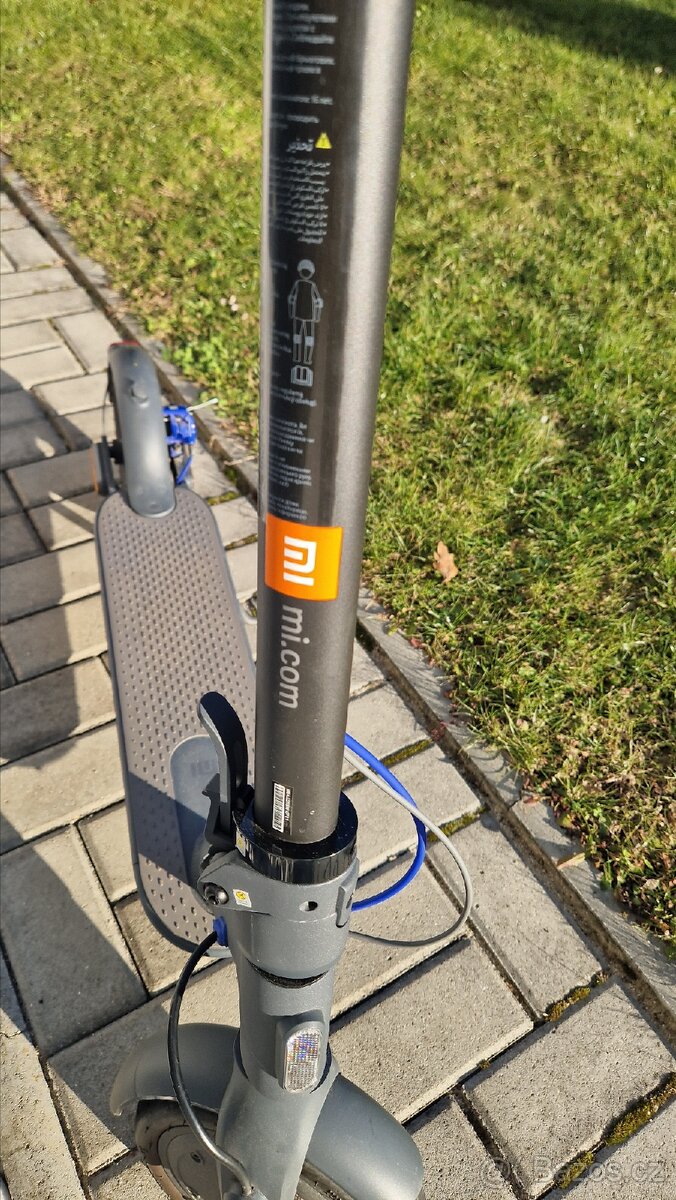 Xiaomi Scooter 3 EU zánovní stav - 3