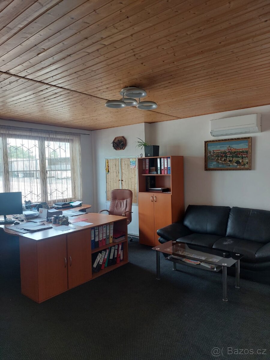 Pronájem skladu, 1300m2, Praha, Klecany, Autodoprava - 3