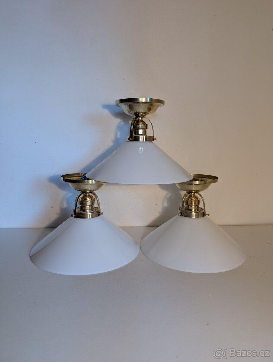 mosazný lustr, stropnice, bílé kuželovité stínidlo, až 6 ks - 3