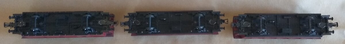 Vláčky H0, souprava 3 červených vozů německých drah - 3