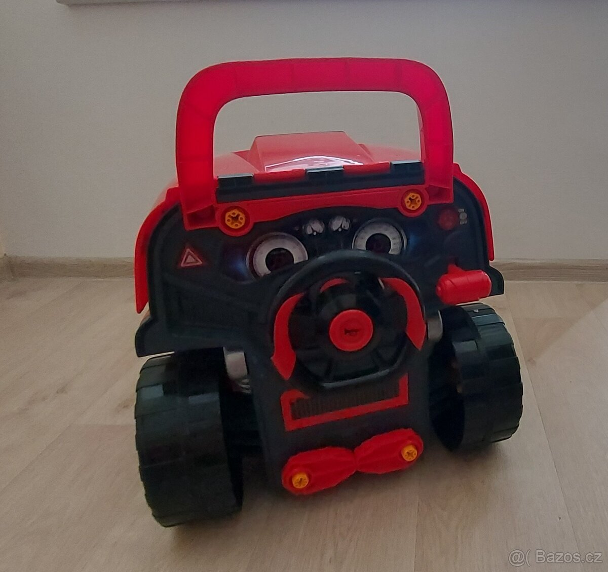 Hraci kamion - automechanik - 3