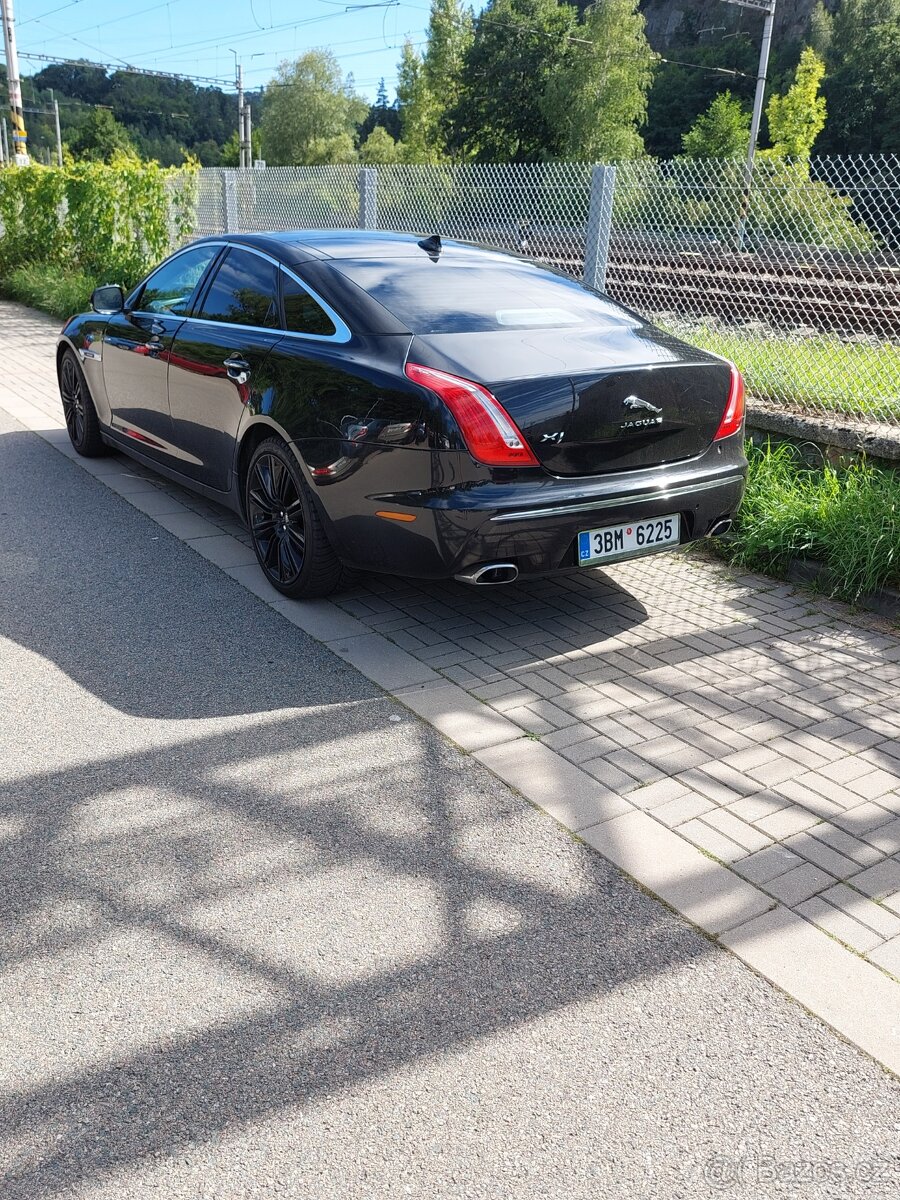 Jaguar Xj Facelift 8kvalt SPĚCHÁ - 3