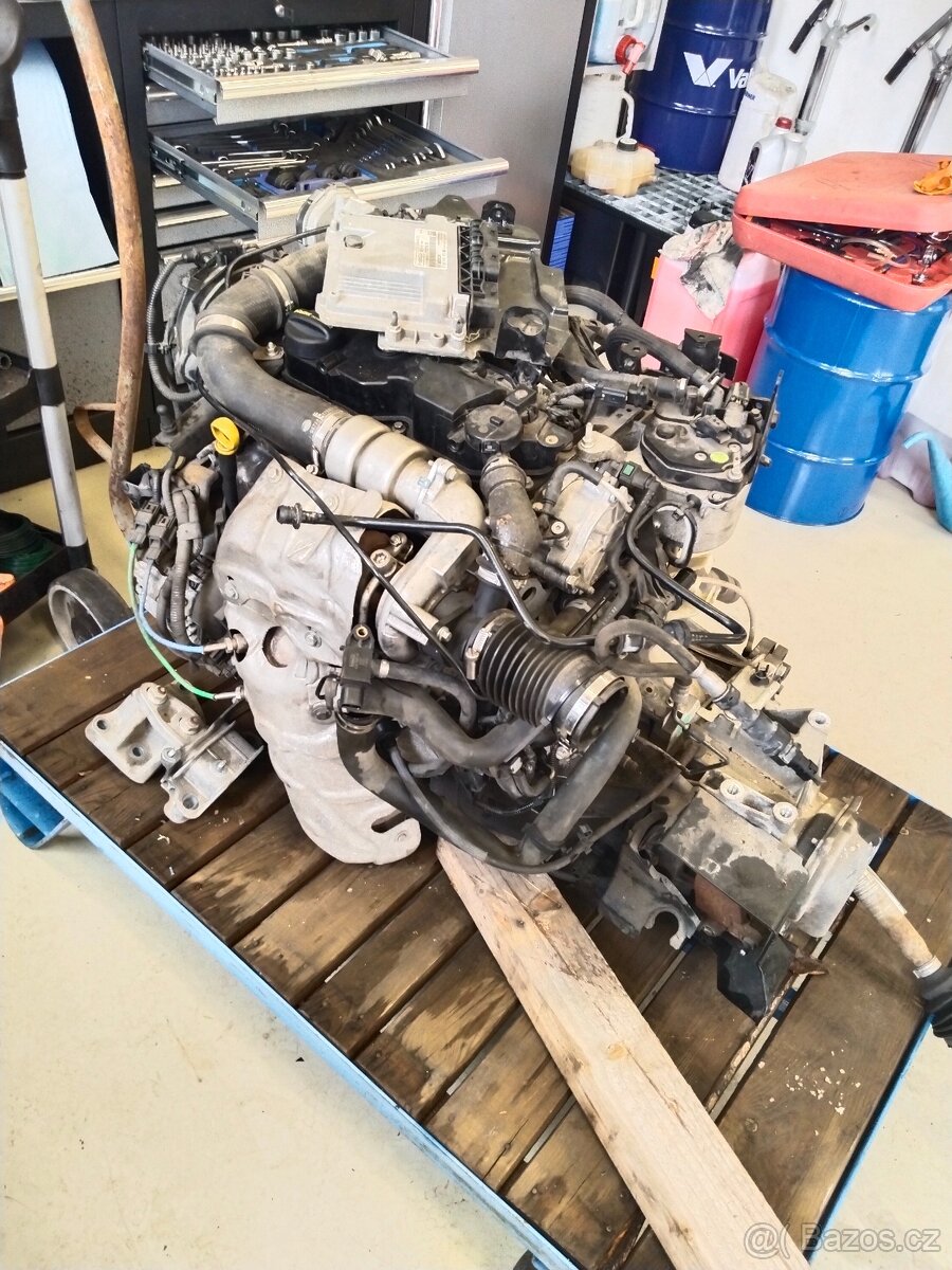 Motor Ford Transit Courier - 3