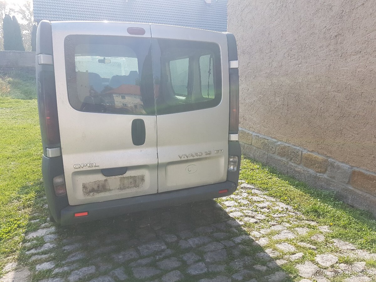 Opel Vivaro 1.9DTi 74kw - 3