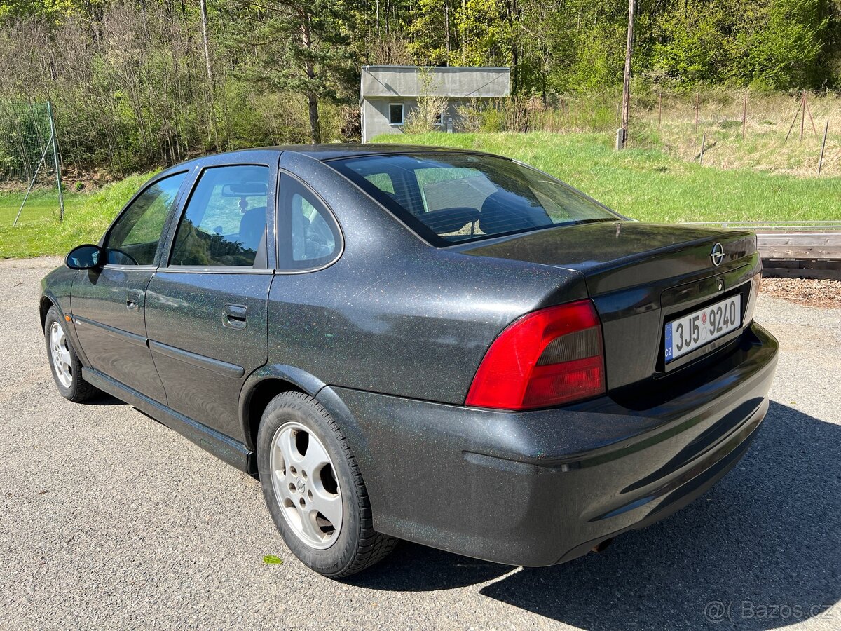 Opel Vectra B - 3