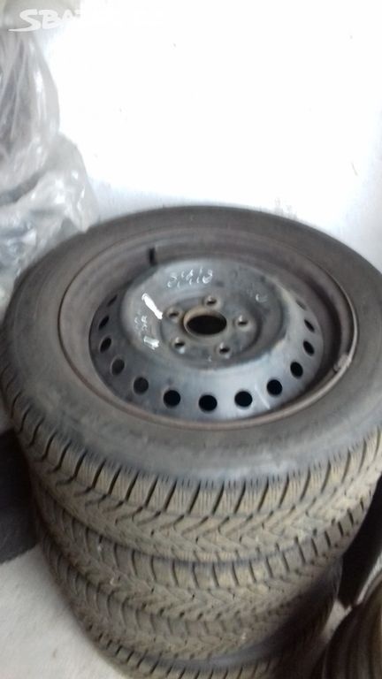 Zimní pneu 205/55/16 Honda Civic 8G s disky Bridgestone - 3