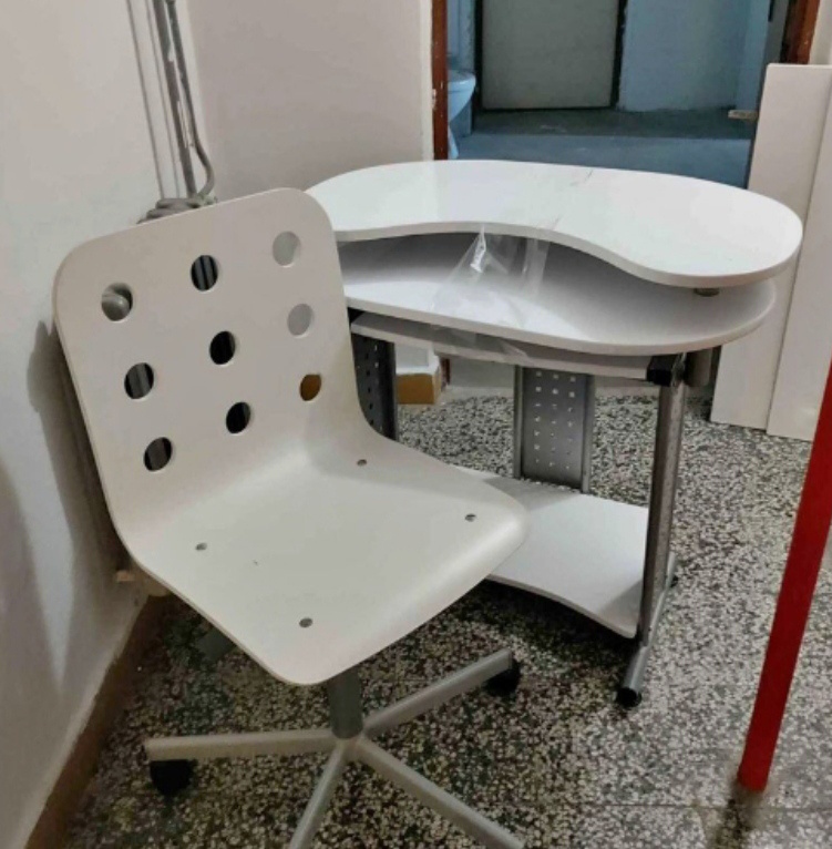 DOVOZ MOŽNÝ rozkládací stolek možno i se židličkou - 3