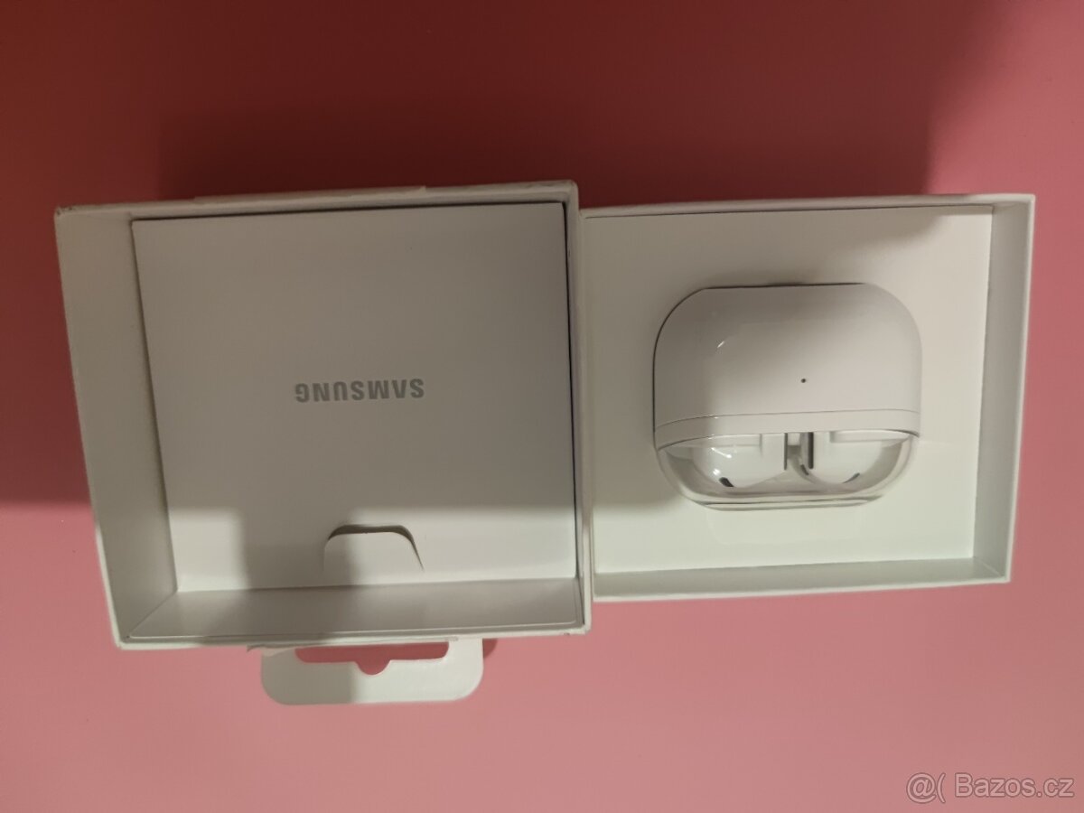 Bezdrátová sluchátka Samsung Galaxy 3 - 3