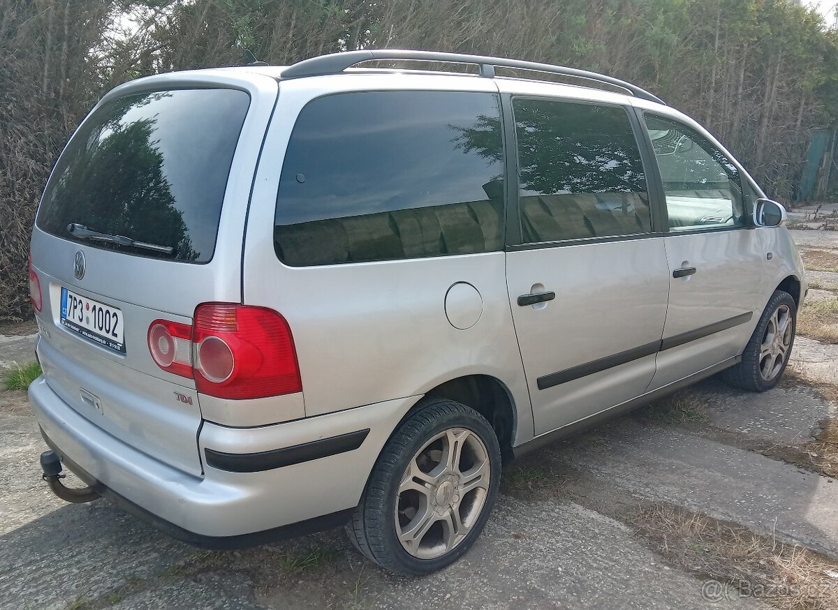 VW SHARAN,rv.6/2010,1.9TDi-96kW,221tis.km,nová STK - 3