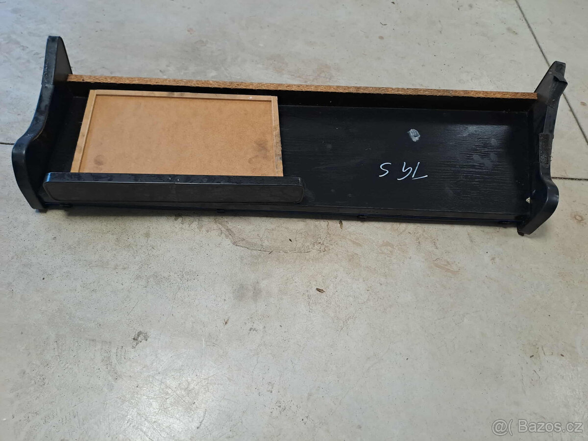 Odkládací polička MAN TGS - 3