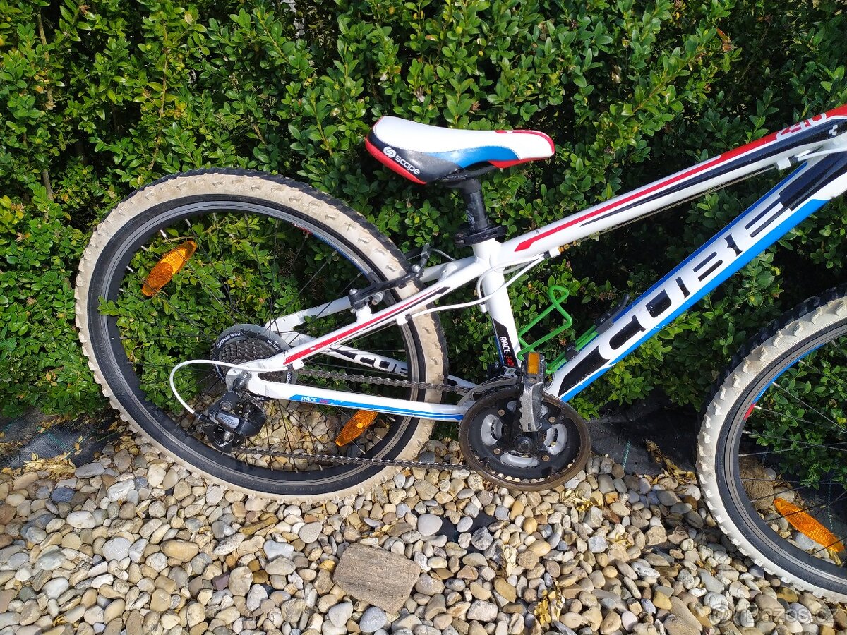Dětské kolo značky Cube Acid 240, velikost 24" - 3