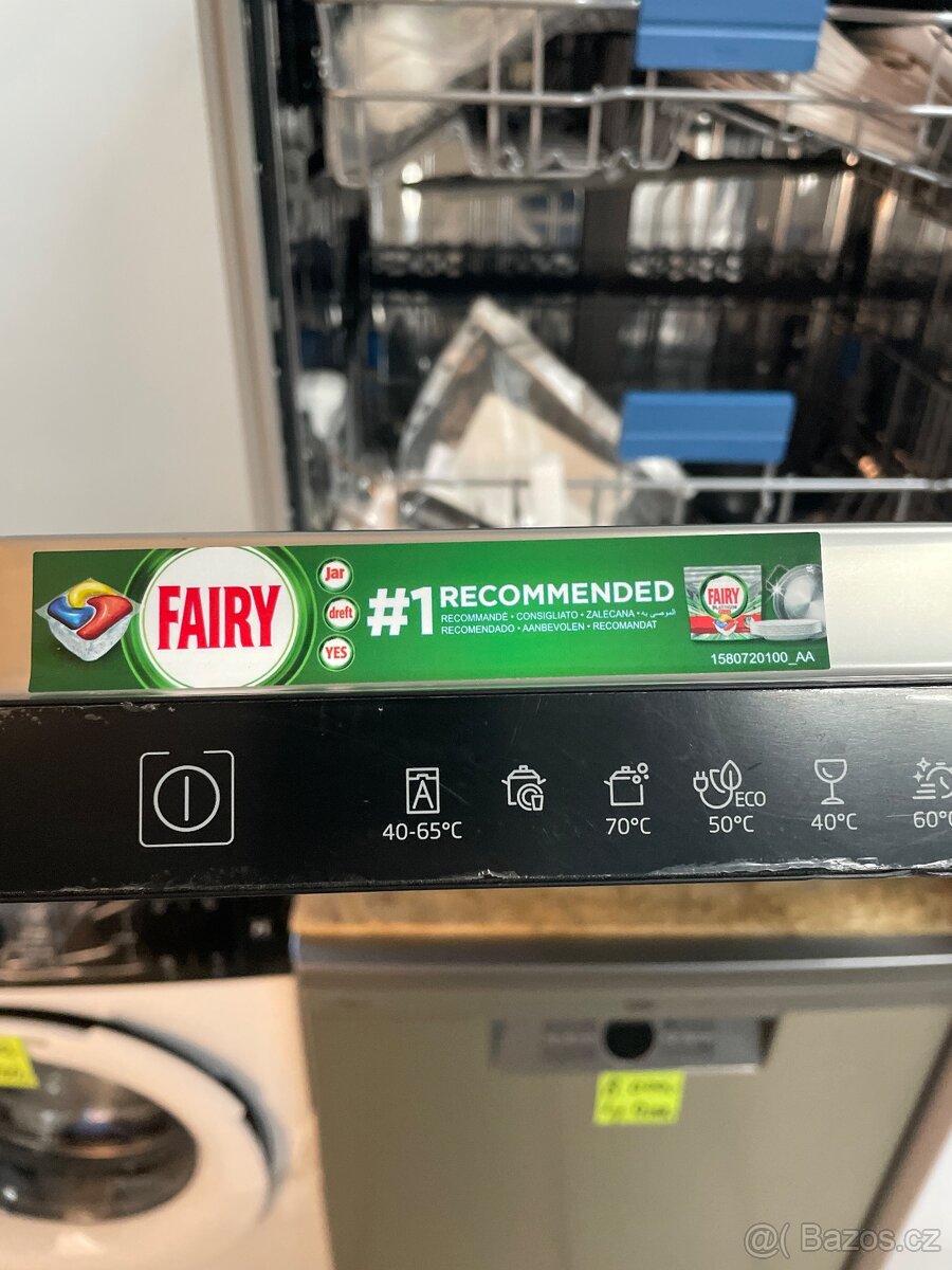 Nepoužitá myčka Beko BDIN38650C - 3