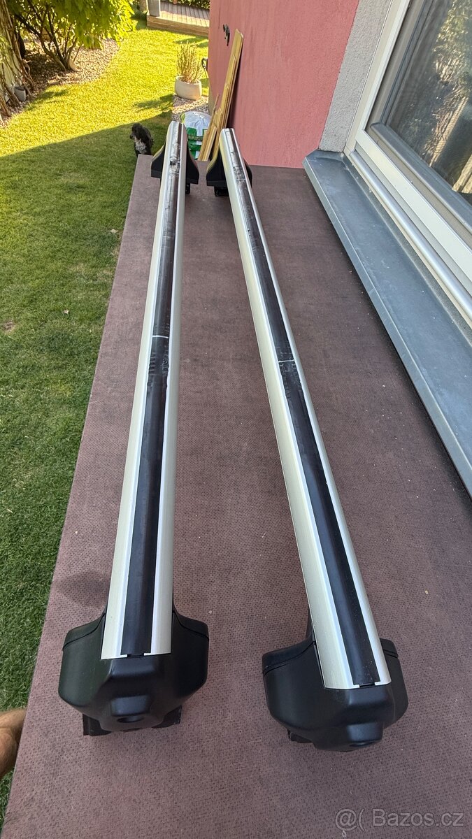 Prodám originál Škoda střešní nosiče na Škoda Superb B8 limo - 3