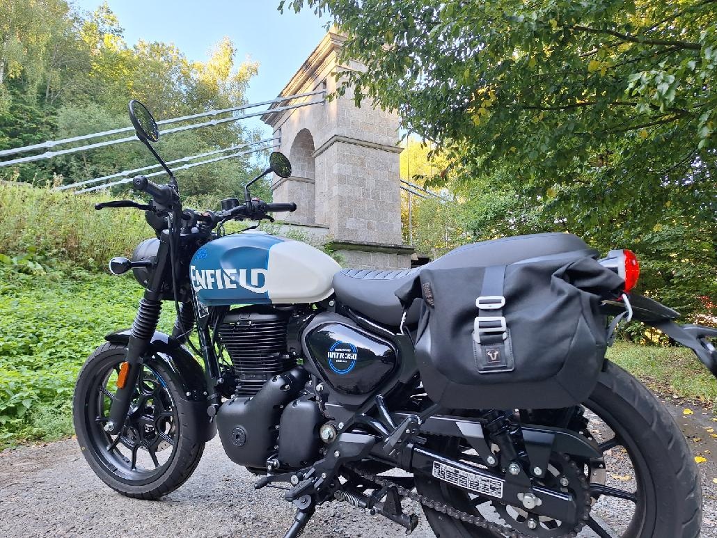 Royal Enfield HNTR 350 - 3