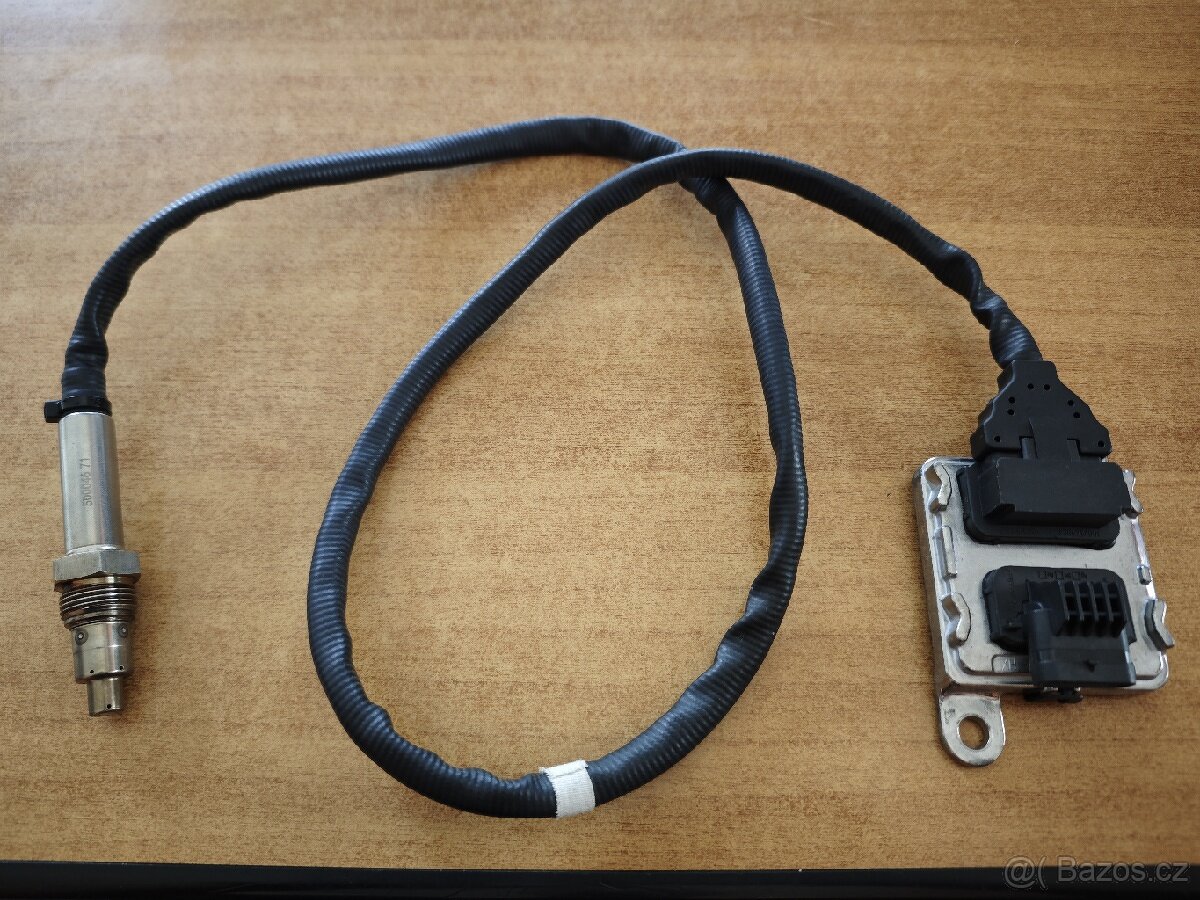 NOx-senzor METZGER Škoda Superb VW Passat - 3