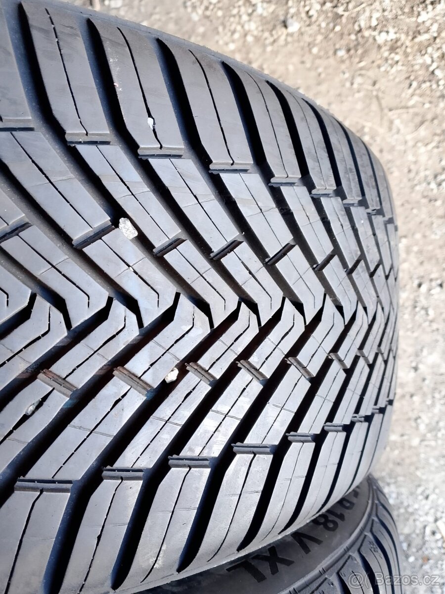 215/45/18 93v Continental - celoroční pneu 2ks - 3