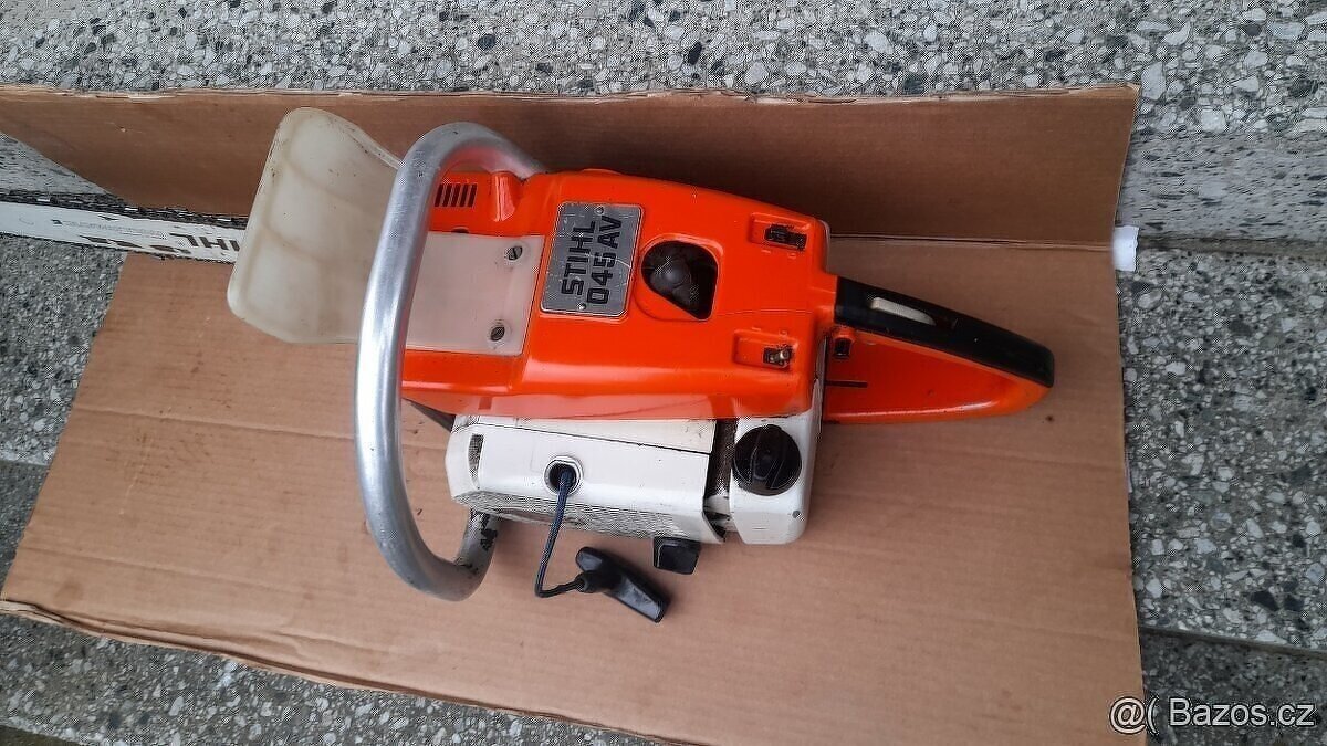 Motorová pila Stihl 045 AV - 3