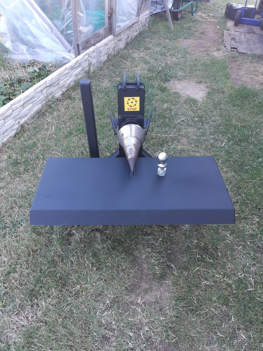 Kuželová štípačka za traktor -Výpalky - 3