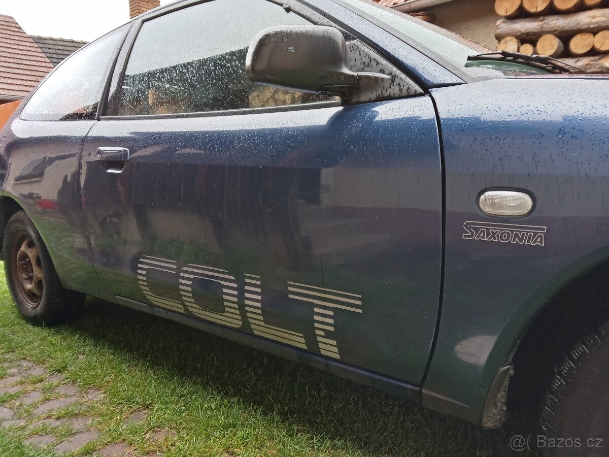 Mitsubishi Colt V 2003 - 3