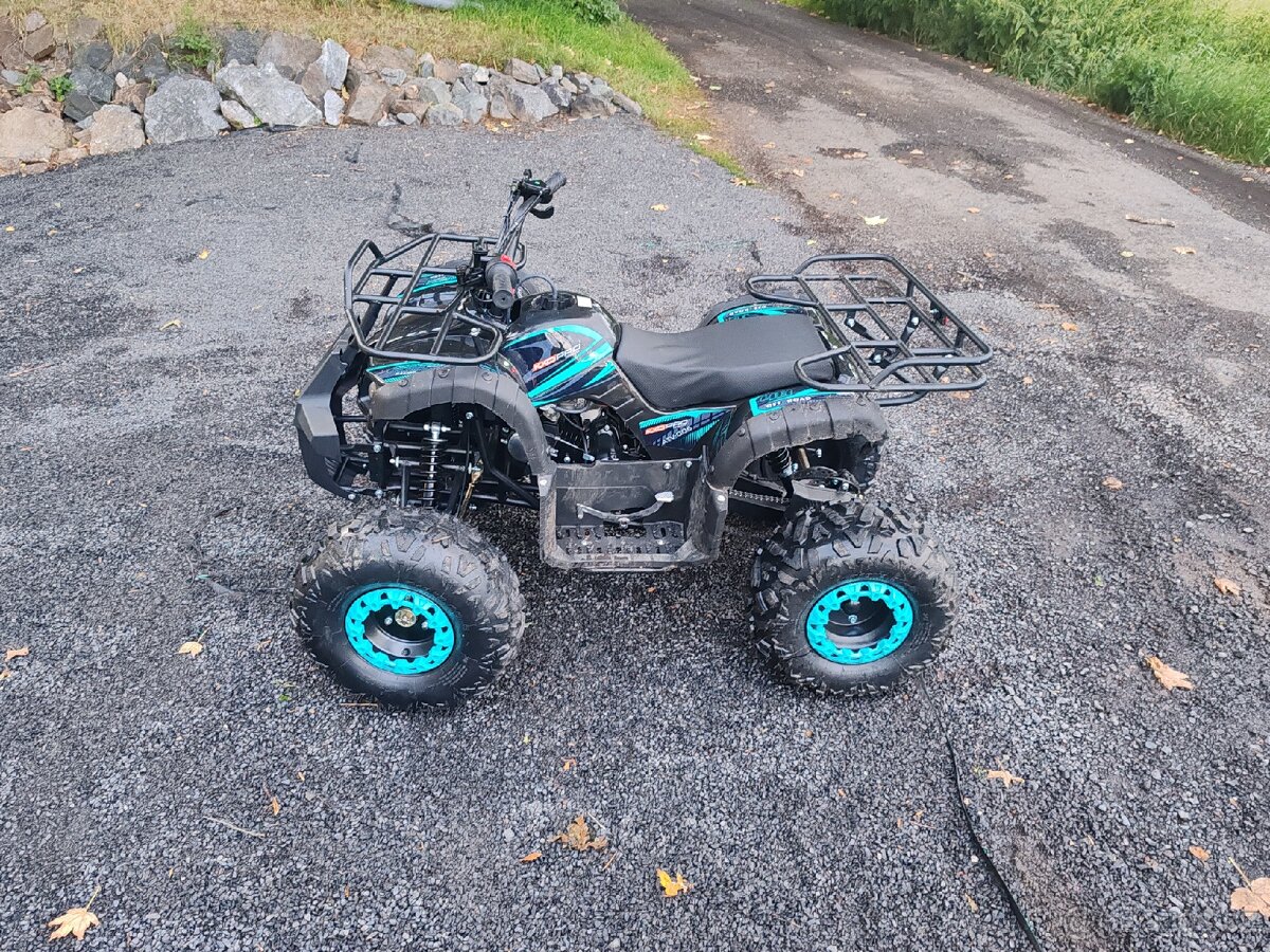 ATV Hummer 125ccm, 8KW s motorem v licenci Honda Dax