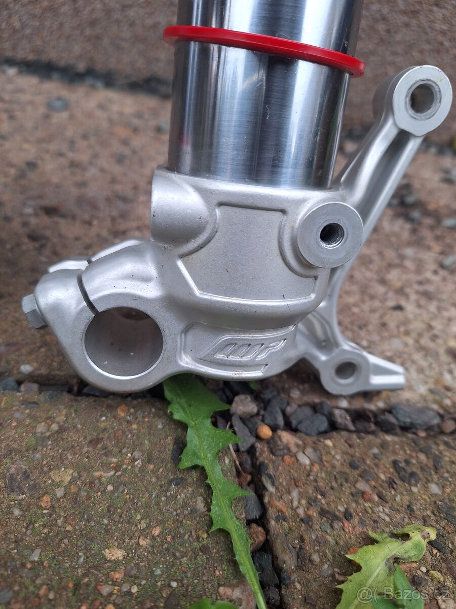 Tlumiče WP Xplor 48 + brýle - 3