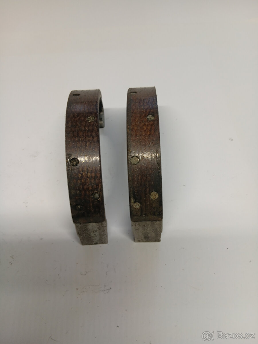 Brzdové čelisti Jawa Pérák průměr 160. - 3