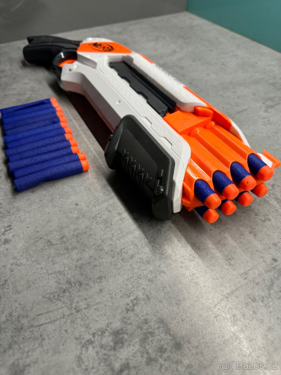 Nerf roughcut 2x4 - 3