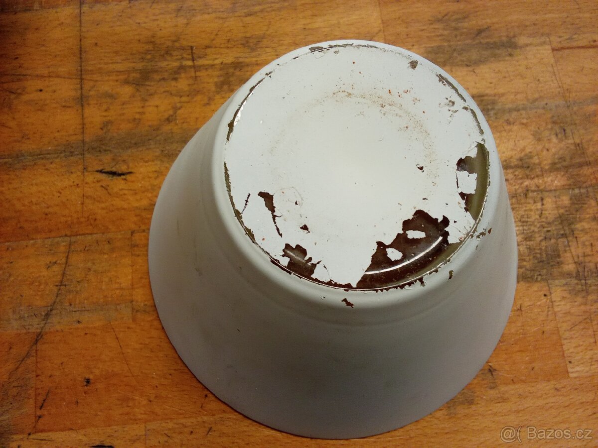 Malá skleněná mísa - 3