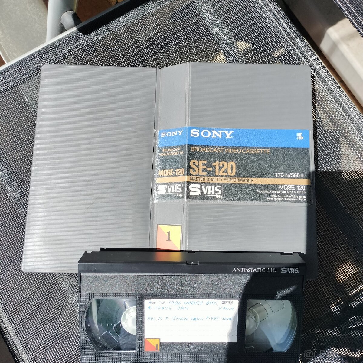 Profesionální S-VHS kazety různých značek - 3