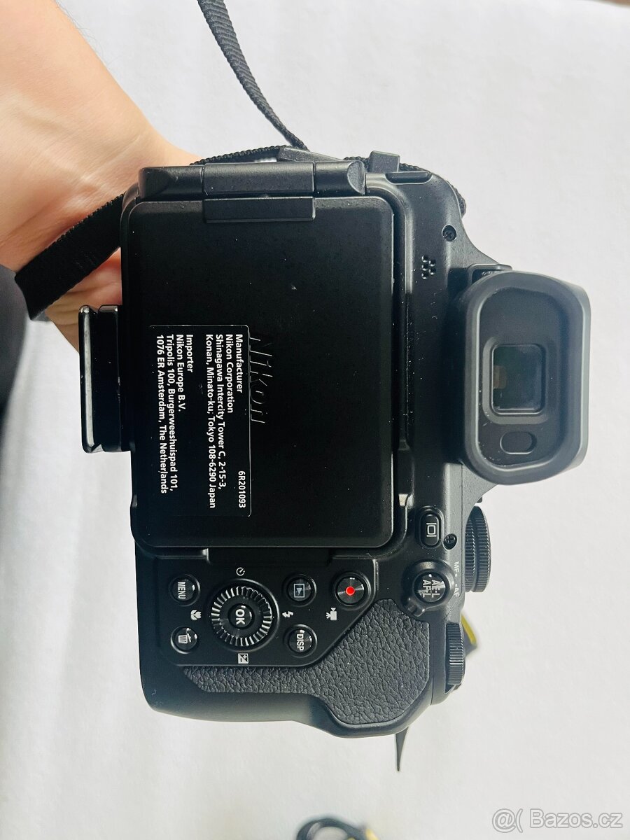 Prodám Nikon Coolpix P1000 - 3