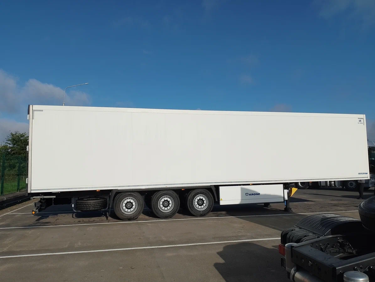 PRONÁJEM-Chladírenský Návěs KRONE COOLLINER 2700 - 3