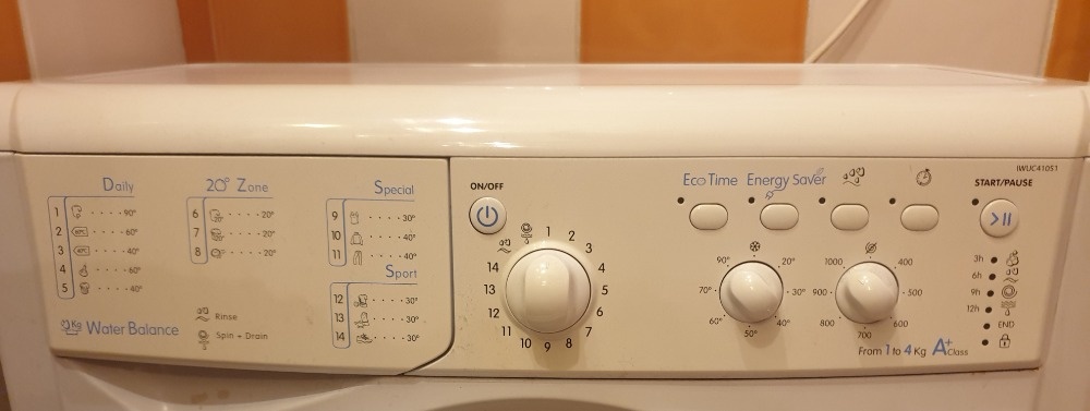 Úzká pračka Indesit - 3