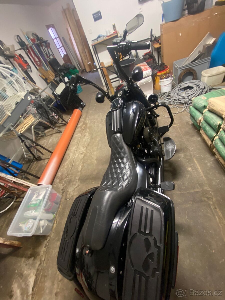 Protam svého Harley Davidson Road Glide1450 výměna - 3