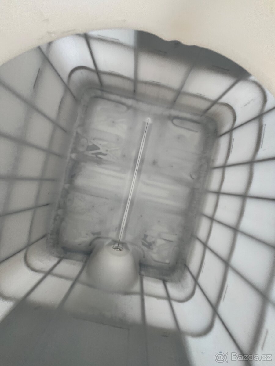 Nádrž na vodu Ibc 1000l - 3