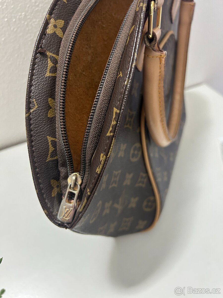 Padělek Lv kabelky - 3