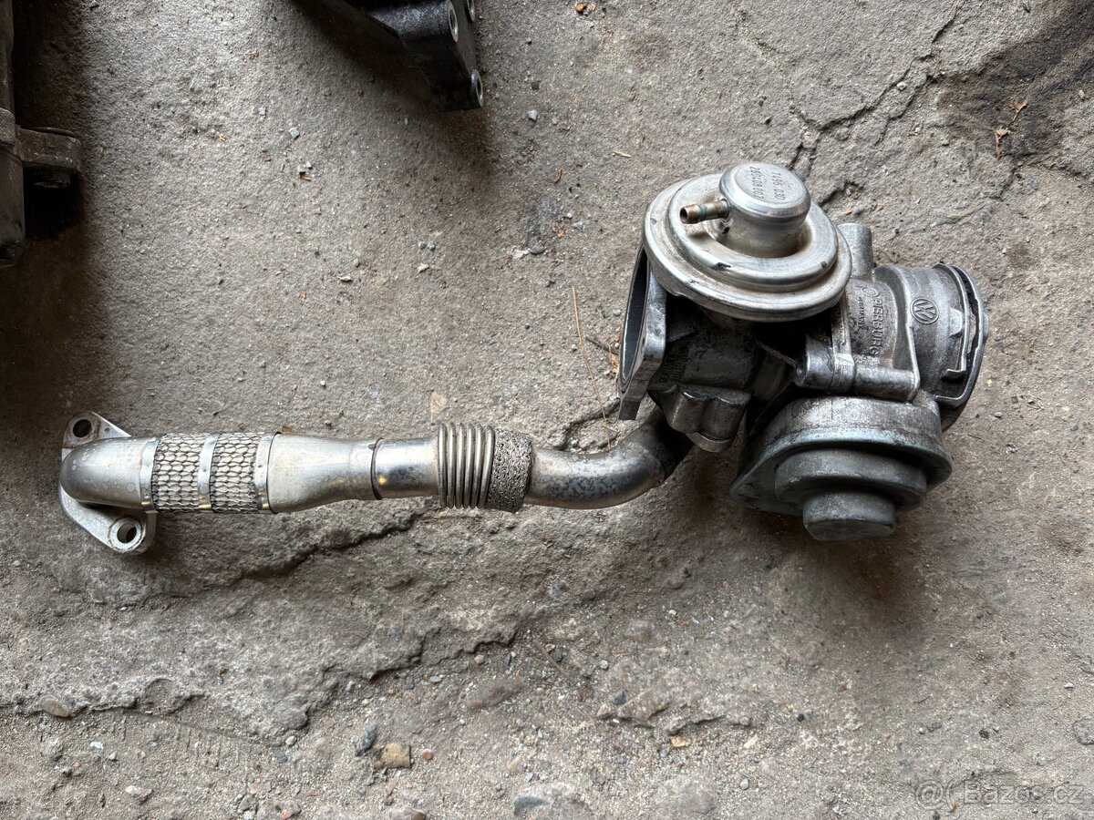 Náhradní díly - 3