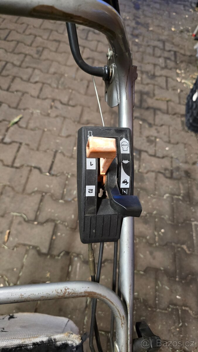 Zahradni sekačka Honda hrd535 - 3