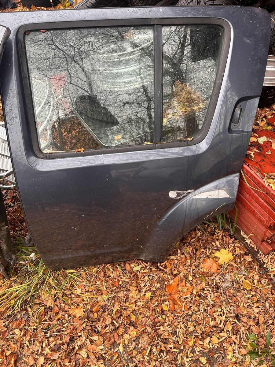 Nissan Pathfinder Dveře , P/L - 3