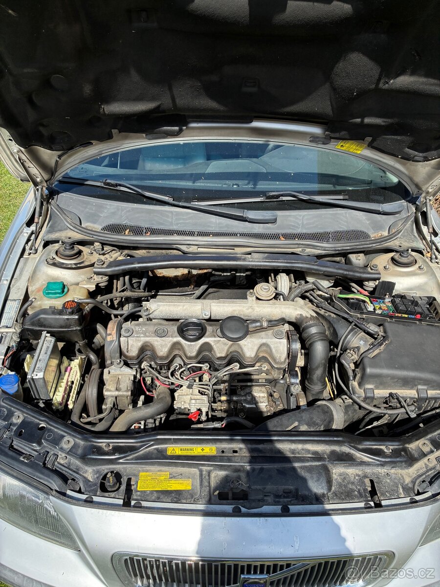 Volvo V70 2.5 TDi 103kw - 3