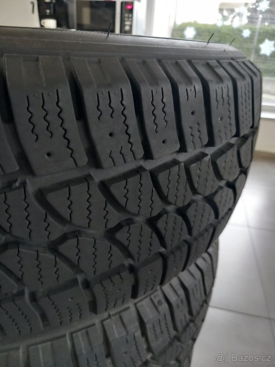 Zimní pneu 215/65 R16C na dodávku - 3